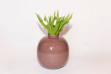 Load image into Gallery viewer, Metal Vase Pink
